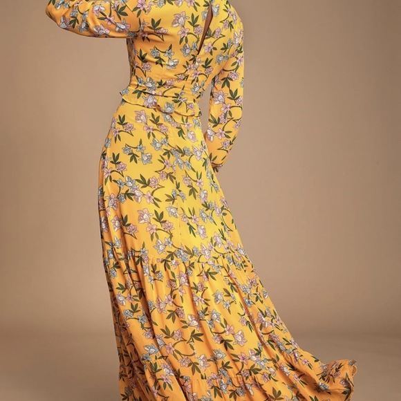 Lulu's Thrive Together Yellow Floral Print Maxi - Picture 7 of 7